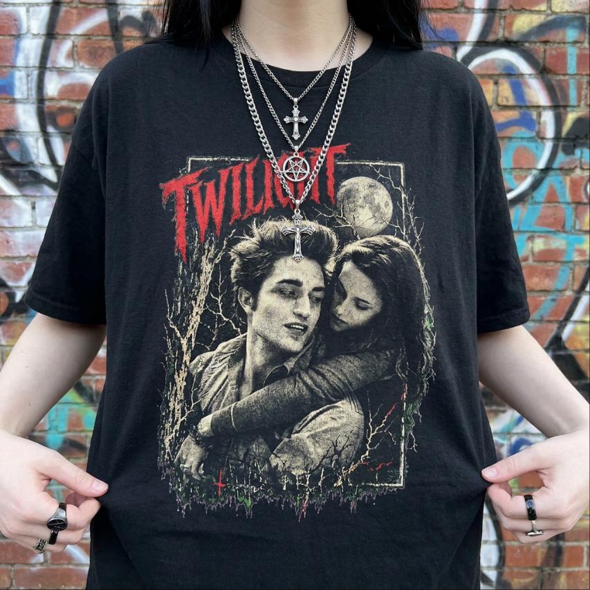 Twilight Edward & Bella Gothic Bootleg T-Shirt