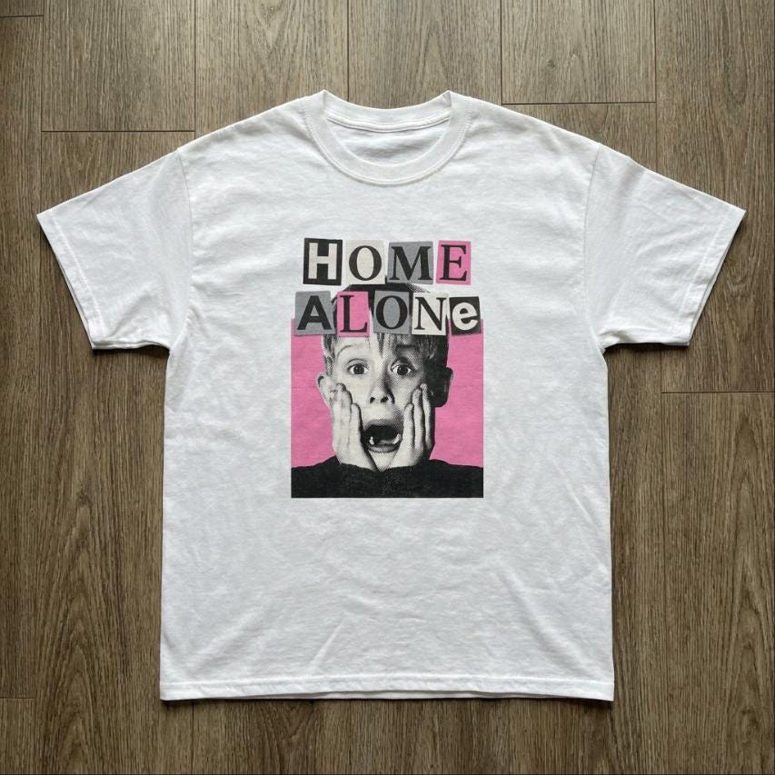 Home Alone bubblegum pink bootleg tee, Macaulay Culkin tribute cinephile T-Shirt