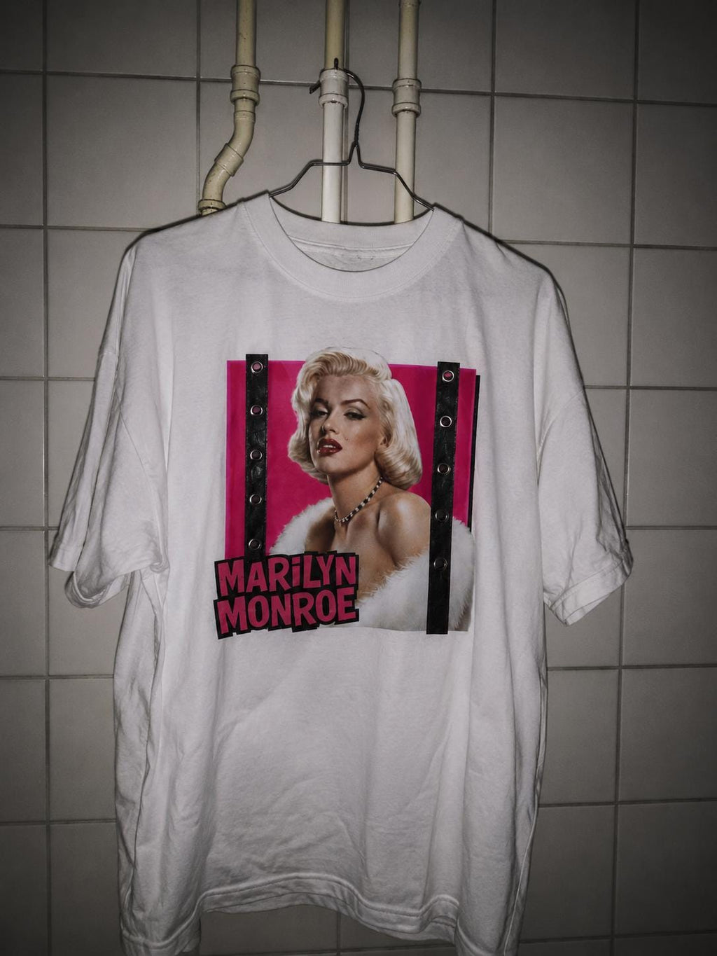Marilyn Monroe Graphic Tee, Hot Pink Y2K Pop Punk Movie Star Shirt