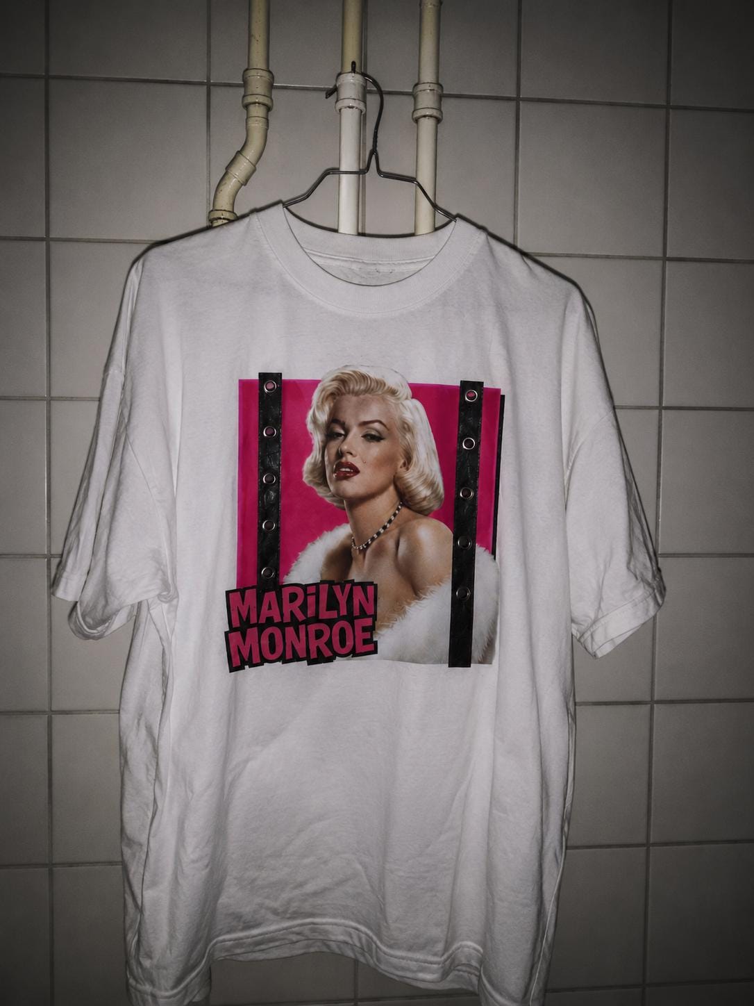 Marilyn Monroe Graphic Tee, Hot Pink Y2K Pop Punk Movie Star Shirt